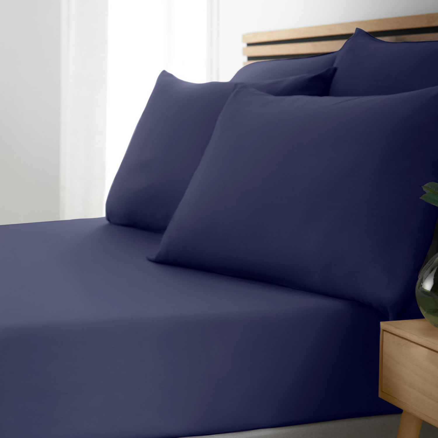 Cat Navy Catherine Lansfield So Soft Non-Iron Fitted Sheet