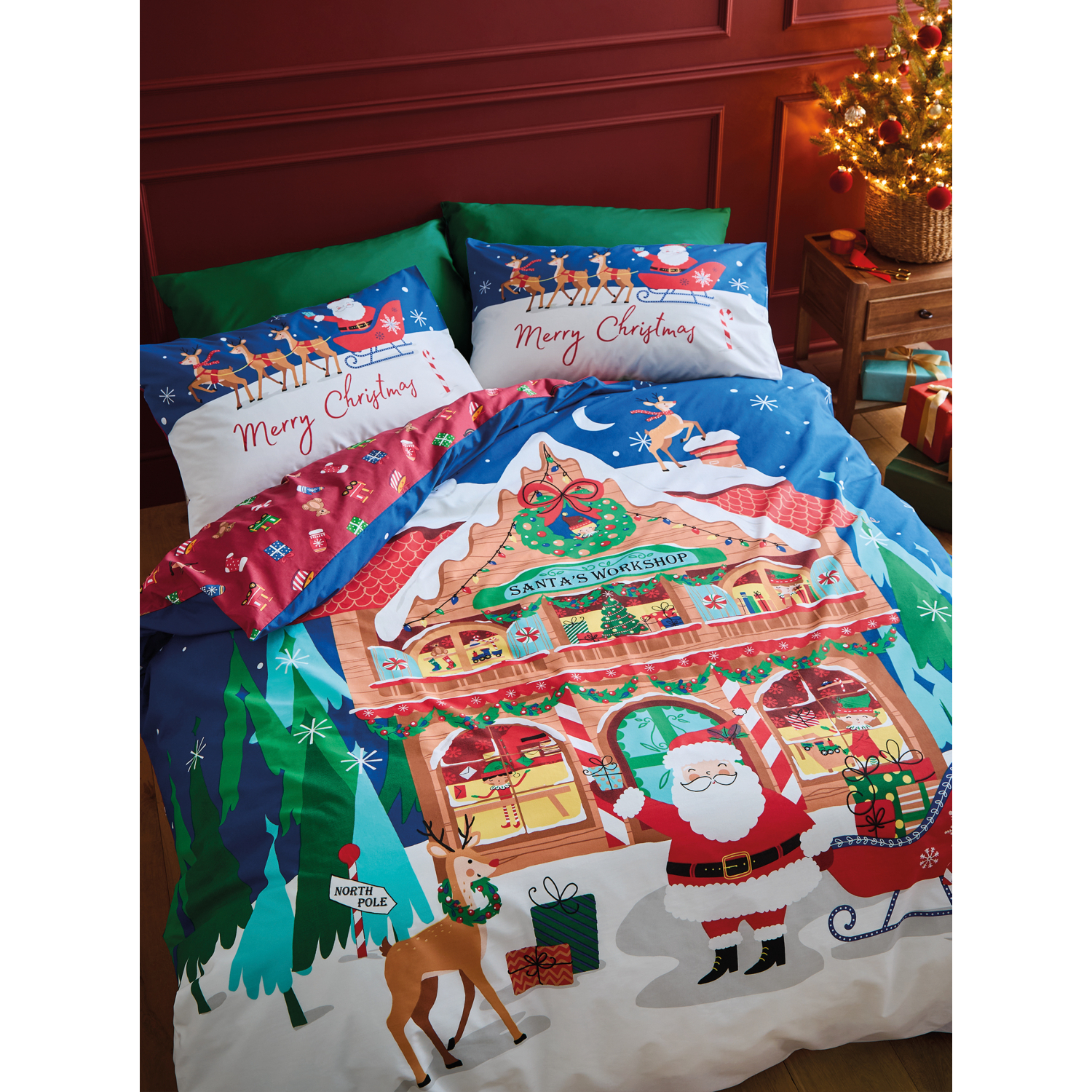 Catherine Lansfield Christmas Santas Workshop Duvet Set - Image 8