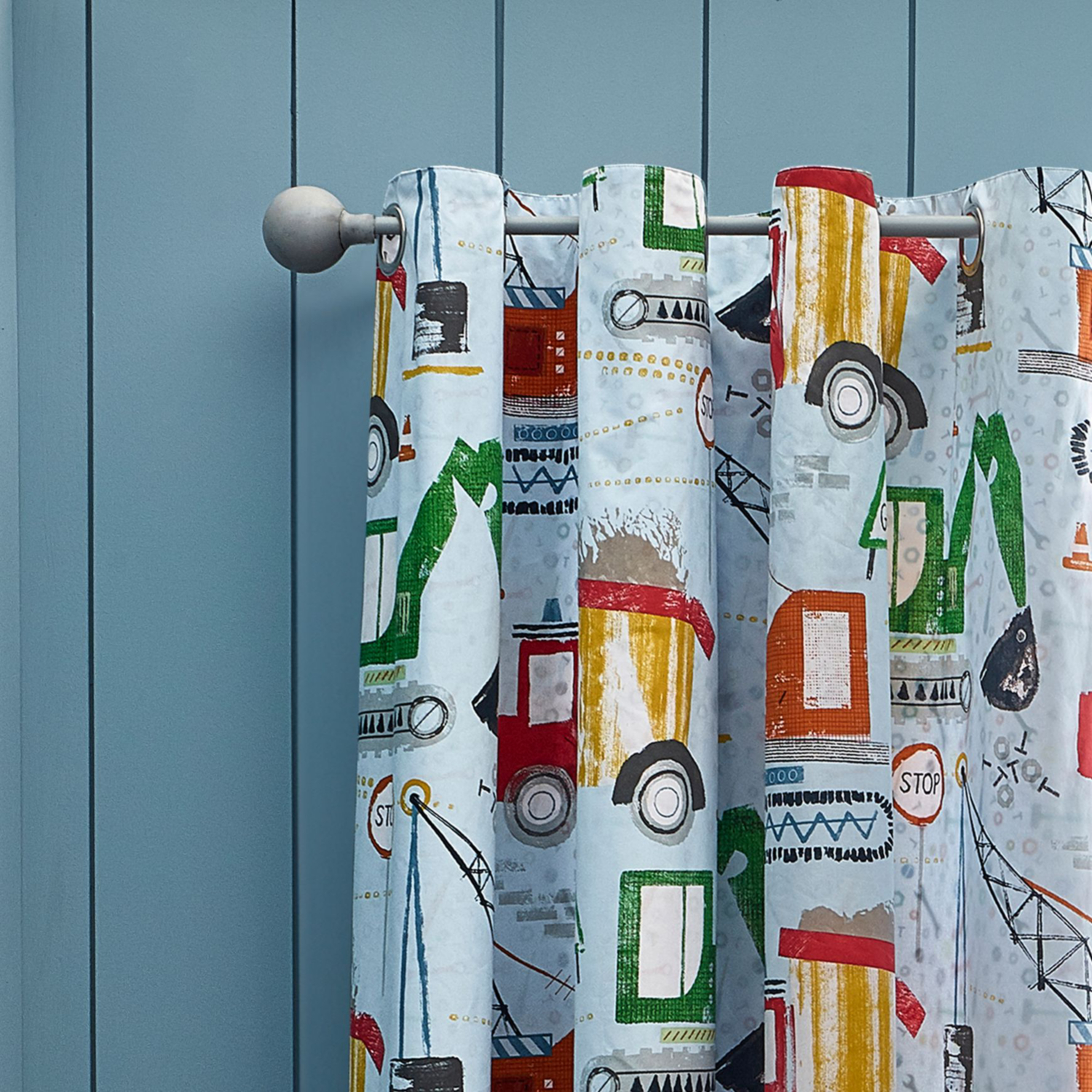 Semi Sheer Curtain Panel pair - Image 4