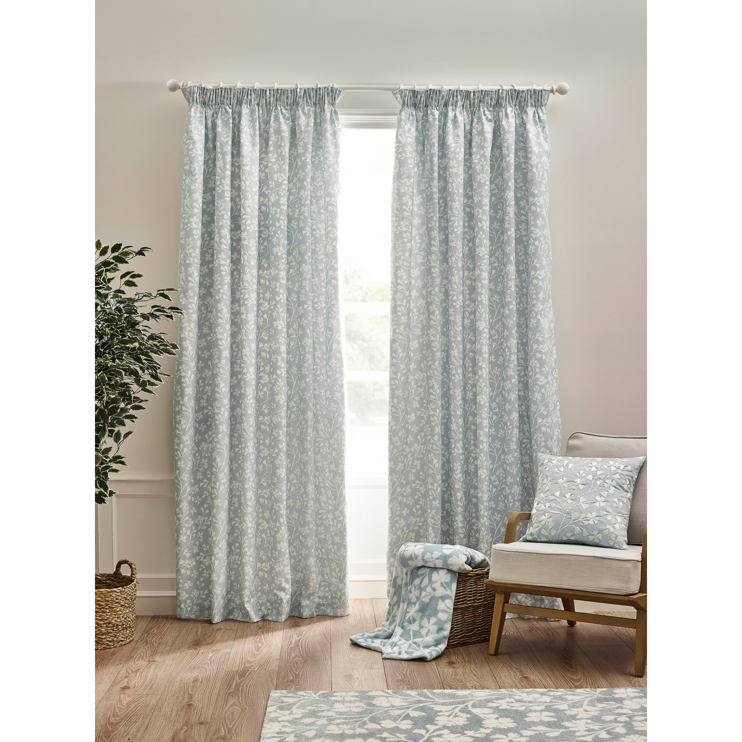 Cat Duck Egg Catherine Lansfield Brooke Floral Pen Pleat Curtain
