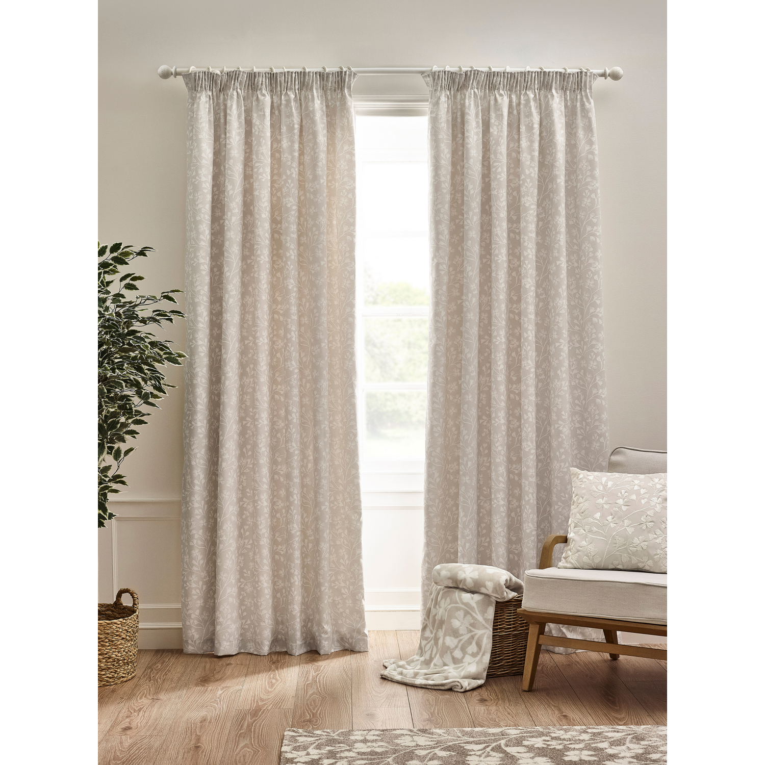 Cat Natural Catherine Lansfield Brooke Floral Pen Pleat Curtain