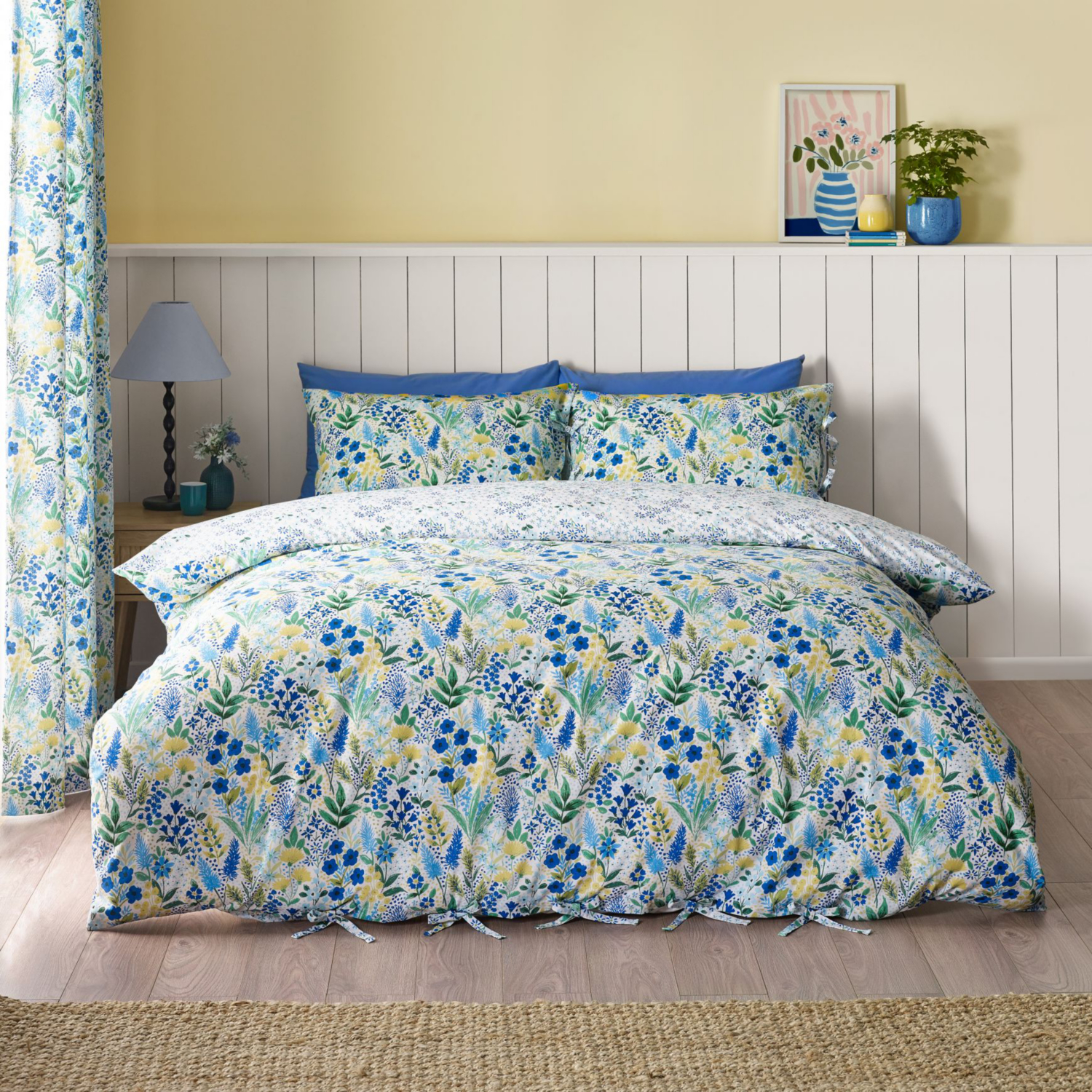 Cat Blue Catherine Lansfield Tilly Floral Duvet Cover Set