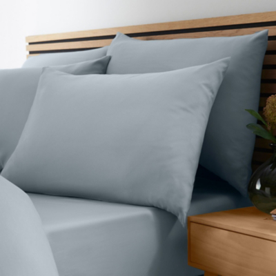 Catherine Lansfield So Soft Non Iron 100% Polyester 30cm Fitted Sheet in Mid Grey | Size: King Fitted
