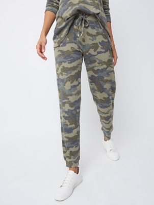 khaki camo joggers