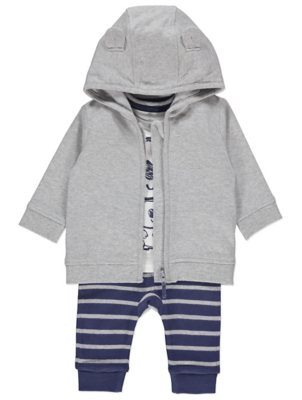 joggers and hoodie outfit
