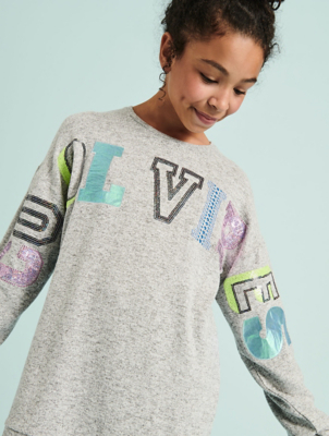 jumper and leggings outfit