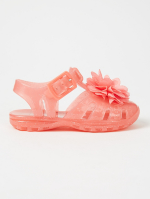 pink jelly sandals