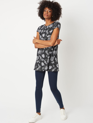 black short sleeve tunic top