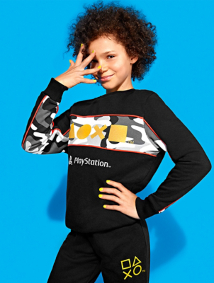 playstation hoodie black