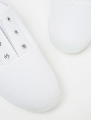 white laceless pumps