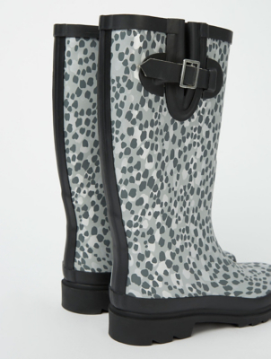 grey leopard print wellies