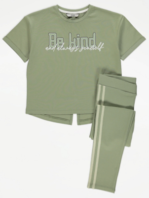 Green Be Kind Slogan T-Shirt and Leggings Outfit