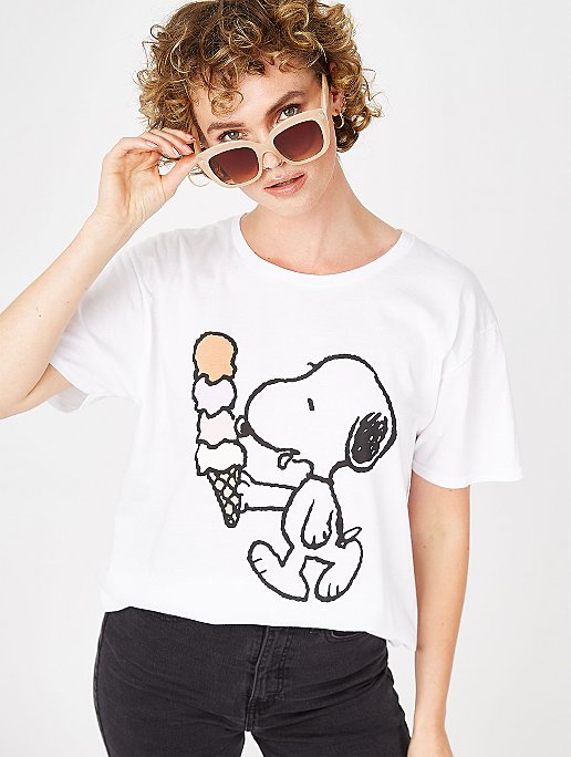 Peanuts™ Snoopy White Jersey T-Shirt | Women | George at ASDA