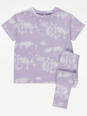 Purple Tie Dye T-Shirt and Leggings Outfit