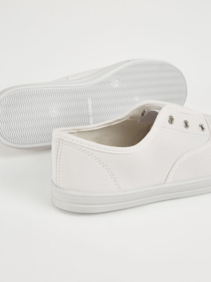 white laceless pumps