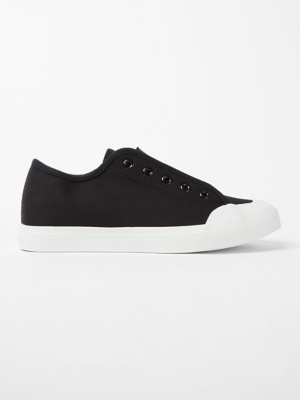 black laceless pumps