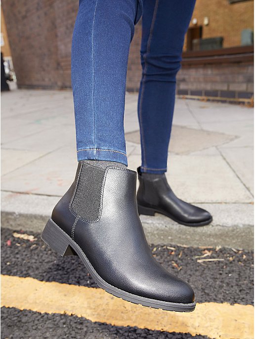 afsked Tegn et billede Forældet Black Chelsea Boots | Women | George at ASDA