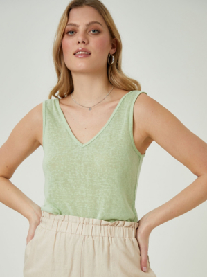 linen sleeveless vest