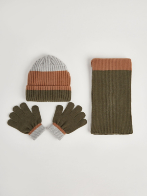 cc scarves and hats