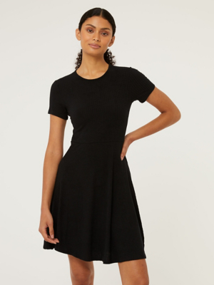 black ribbed skater dress