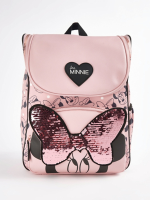 lululemon belt bag pastel pink Everywhere 1L Hello Kitty Adaptive Critter size:7.5 currently-out-of-stock Interior pockets hold the