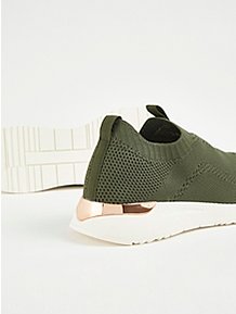 These £10 Asda trainers look a lot like a £405 Gucci pair
