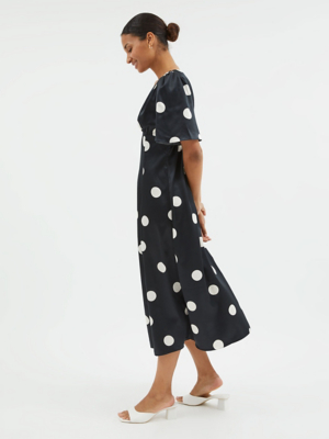 Black Satin Dress for Women: Your Ultimate Guide to Timeless Elegance