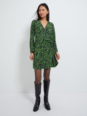 slim fit dress slacks Green-Leopard Wrap Midi-Dress main image 0