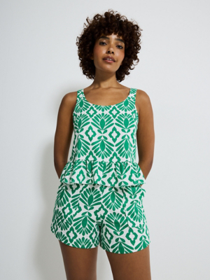 Green Abstract Pocket Shorts with Linen