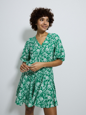 a line halter chiffon bridesmaid dress A-Line Halter Floor-Length Chiffon Bridesmaid Dress Featuring Lace main image 1