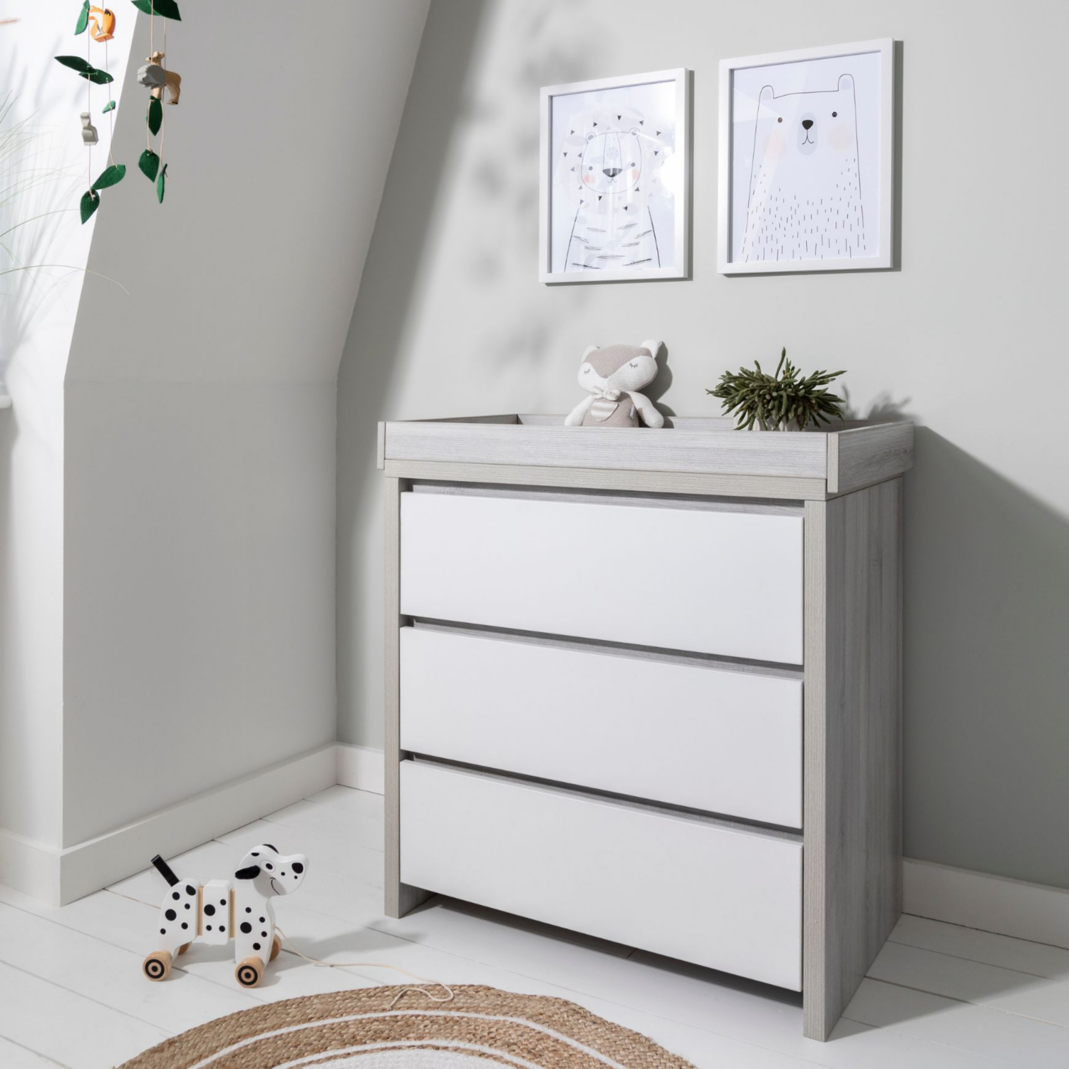 George Grey Oak Tutti Bambini Modena Grey & White Changing Unit