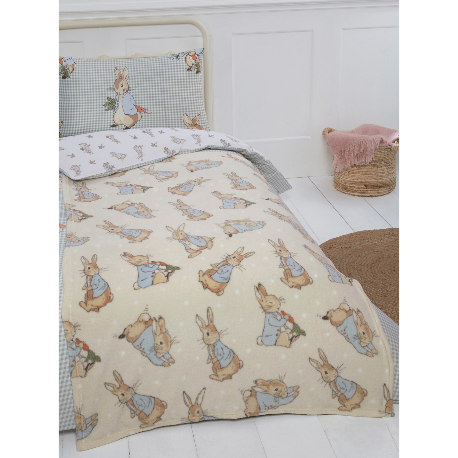 George Multi Peter Rabbit Polka Dot Fleece Blanket
