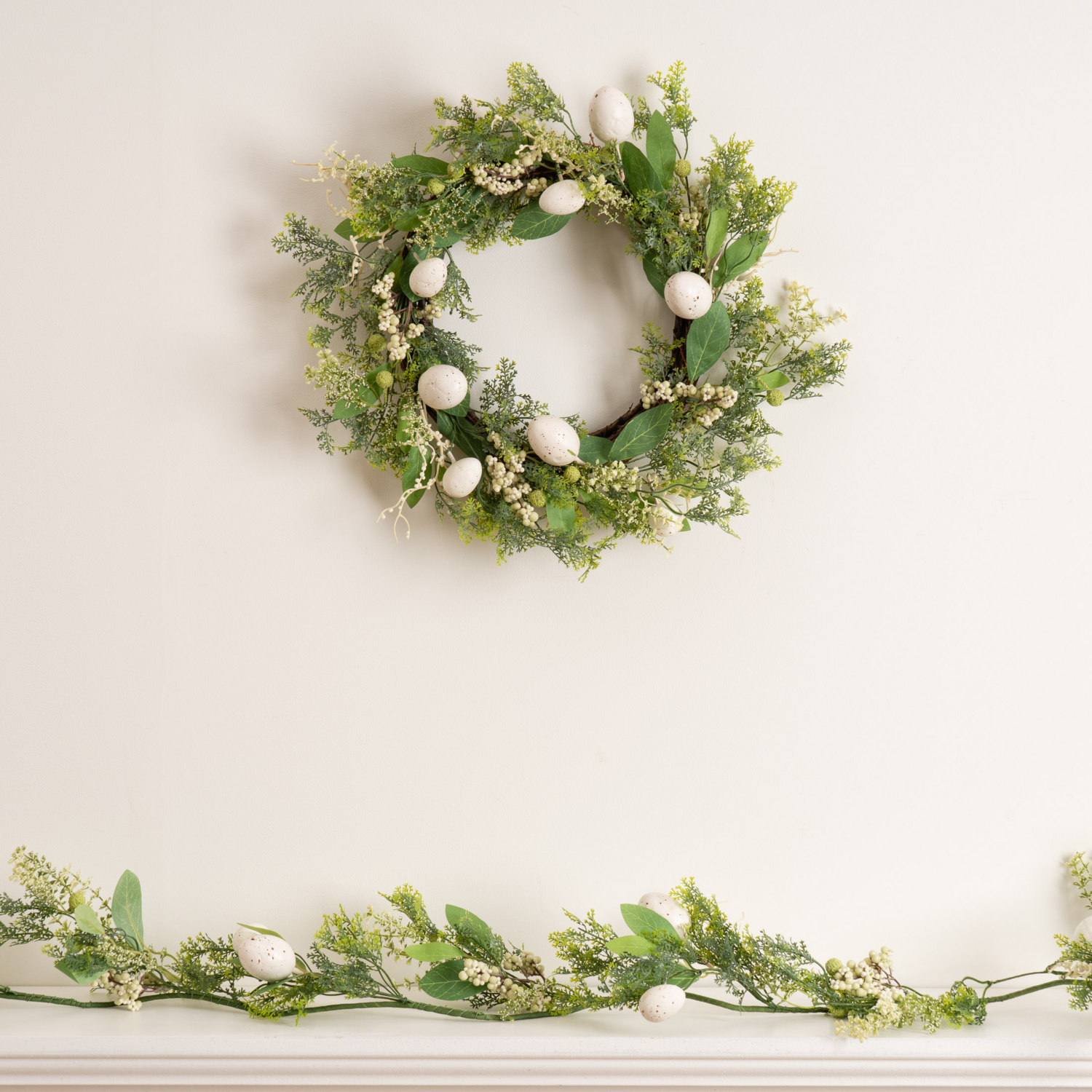 George White 40Cm Easter Egg Wreath