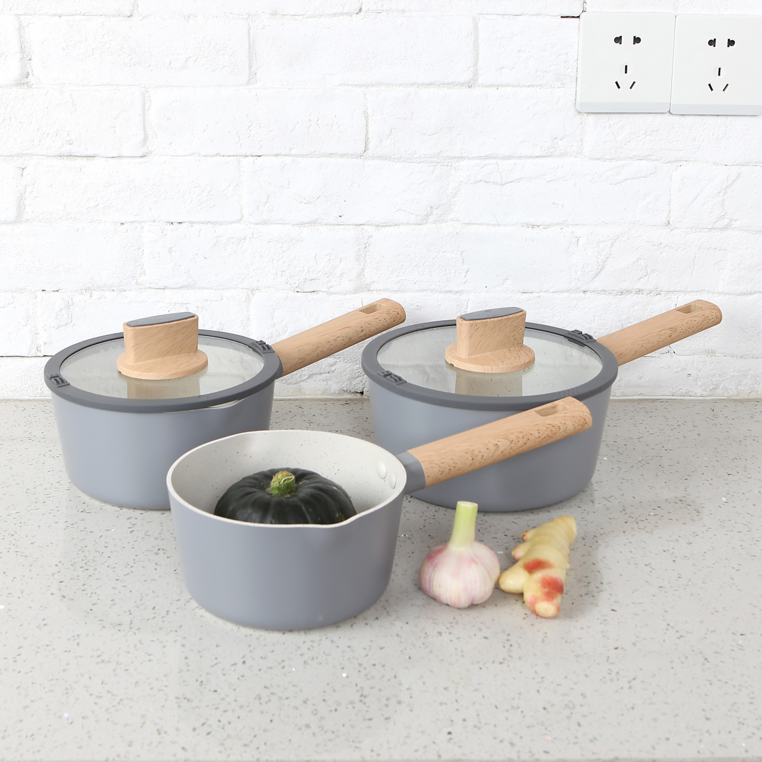 George Grey Simplicity Saucepans - Set Of 3
