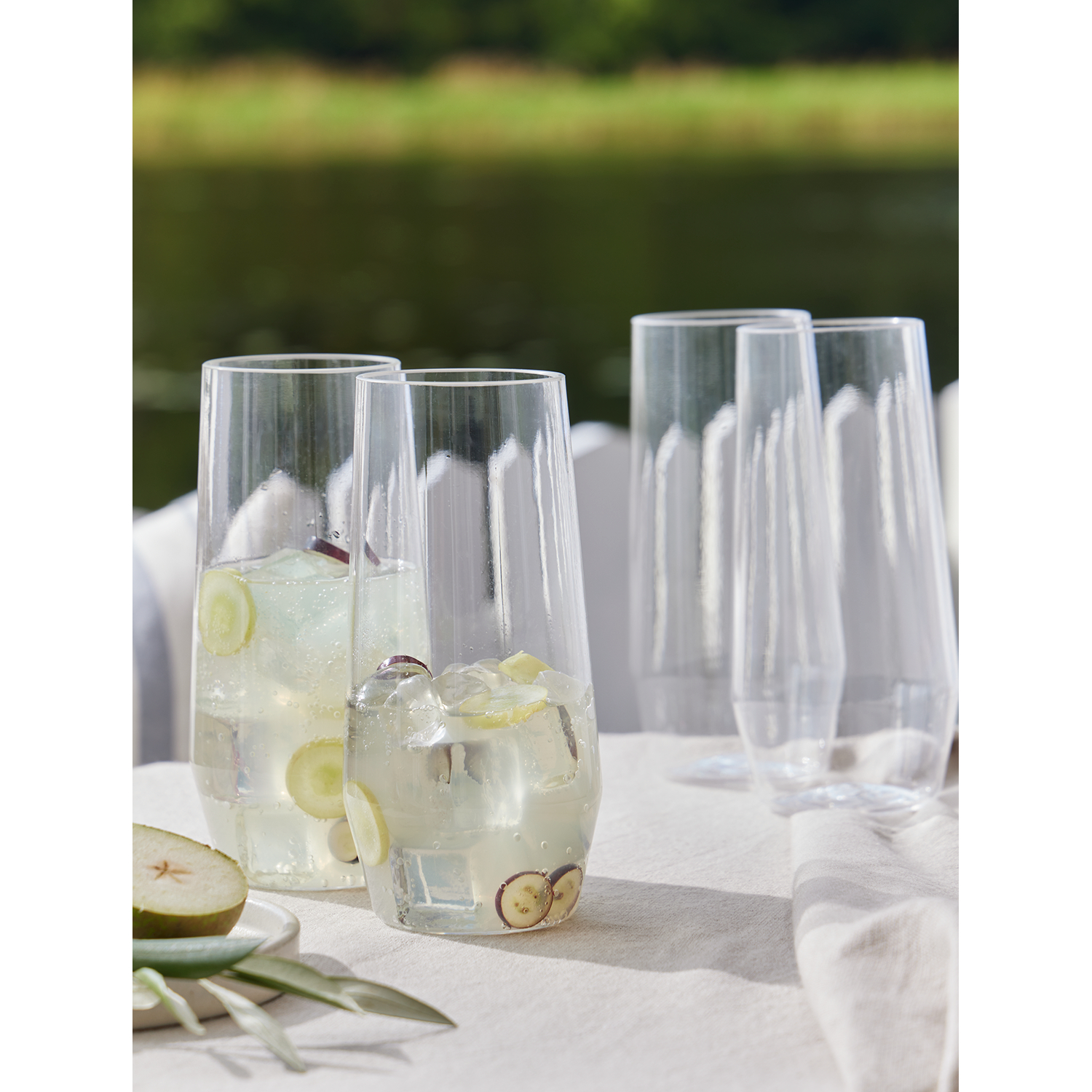 George Clear Premium Plastic Tumblers - Set Of 4