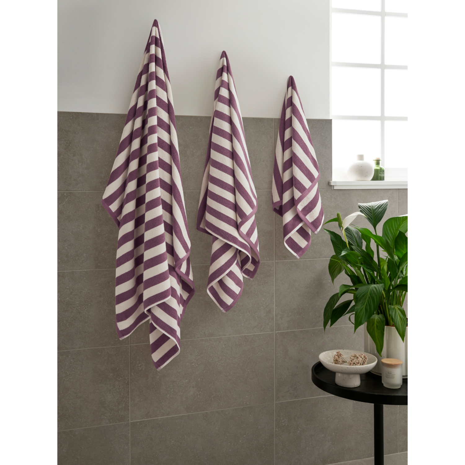 George Misty Rose Rose Wide Stripe Hand Towel