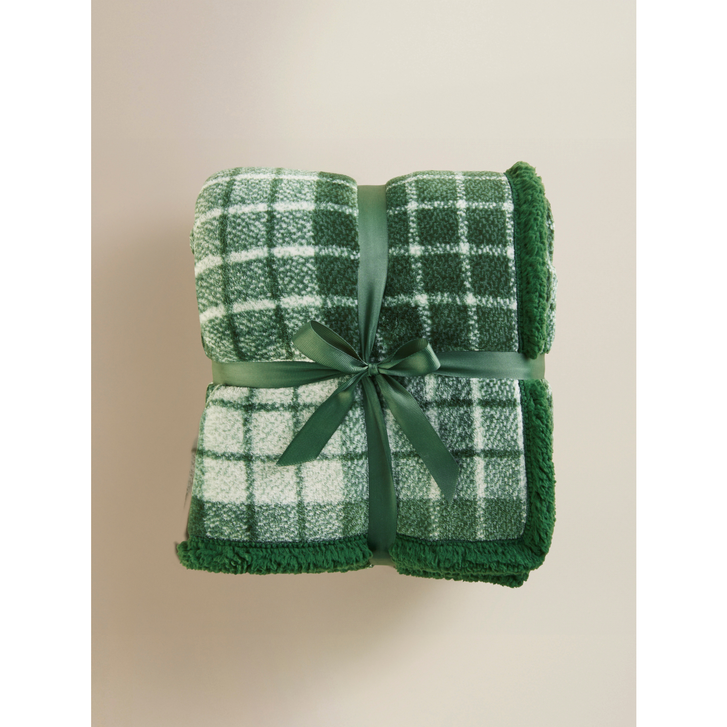George Green Check Sherpa Throw - 120Cm X 150Cm