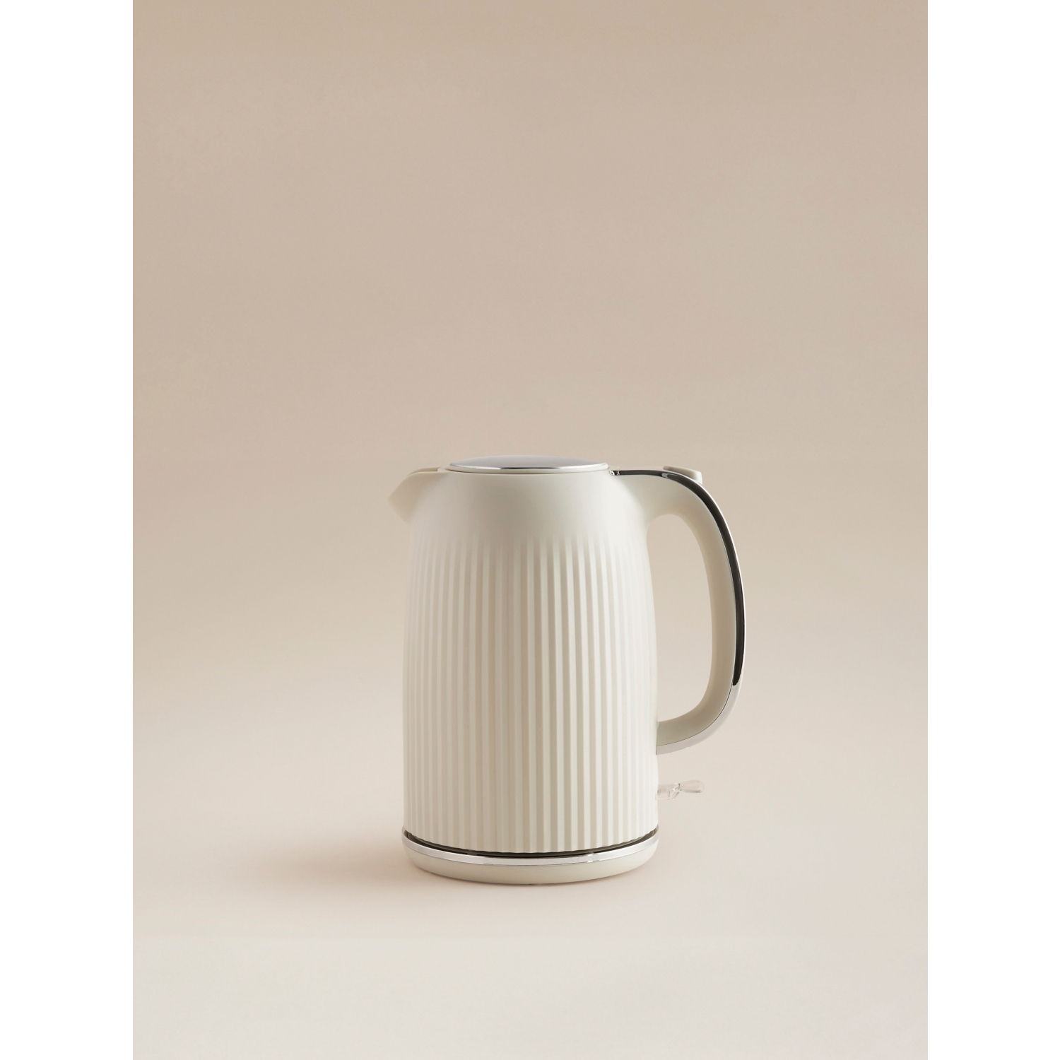 George Cream Textured Fast Boil Kettle 1.7L