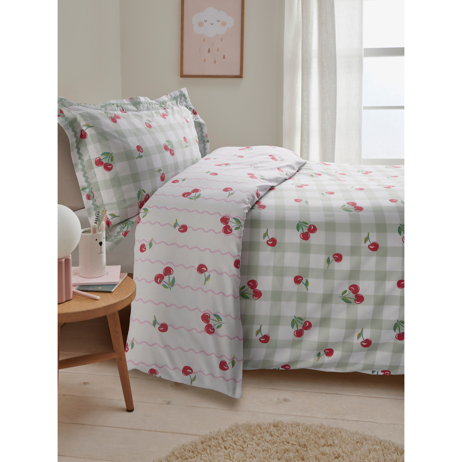 George Green Cherry Gingham Trim Reversible Duvet Set