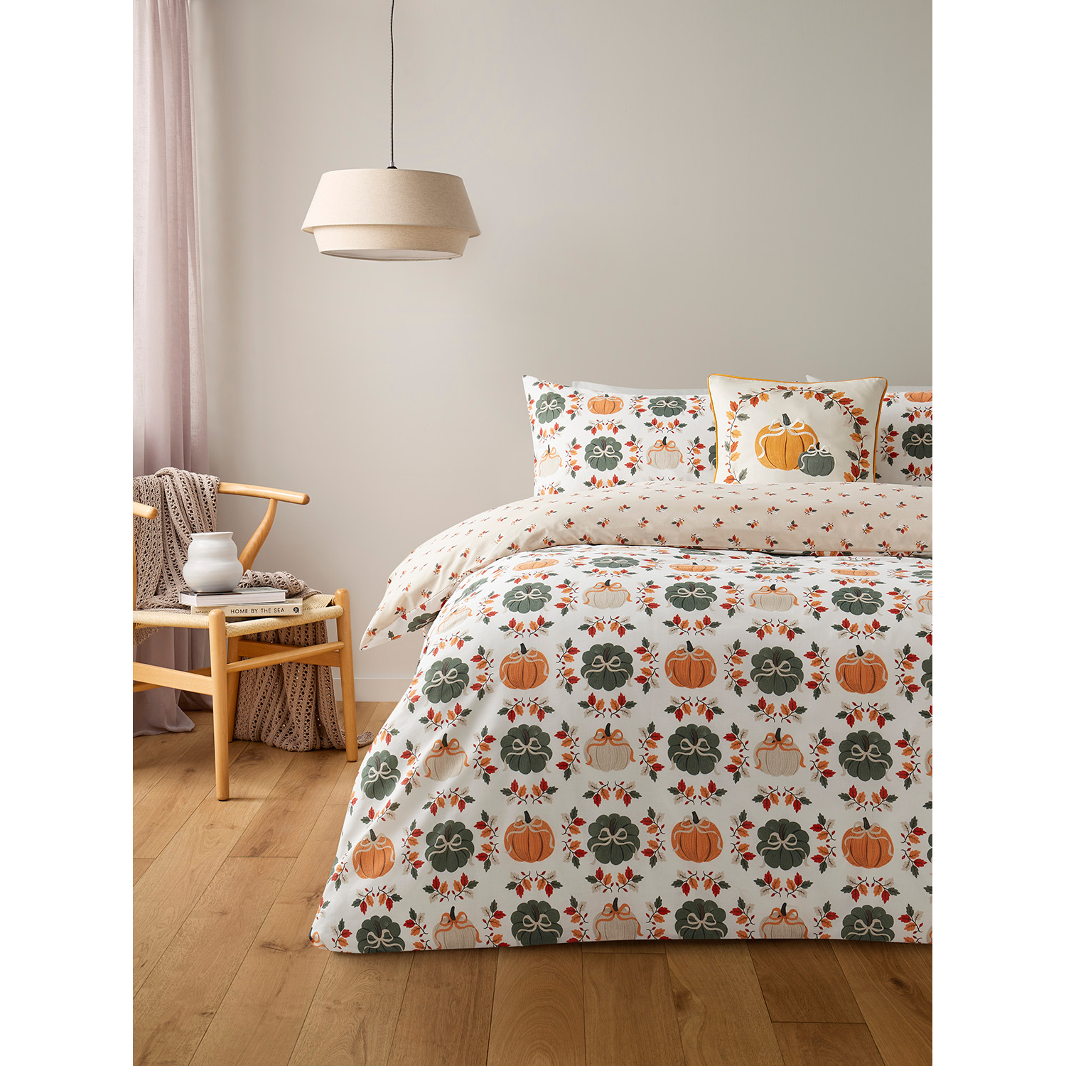George Multi Pumpkin Bows Easycare Duvet Set