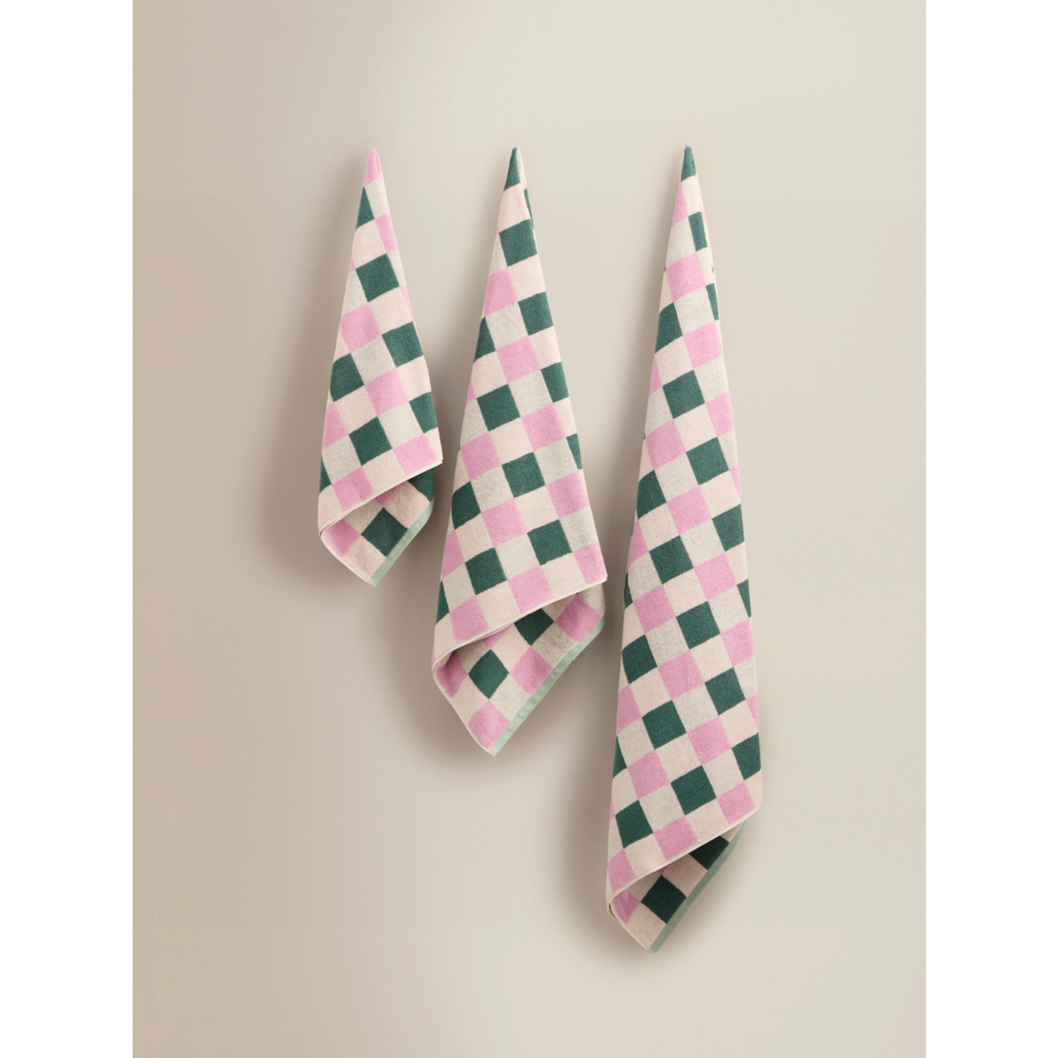 George Checkerboard Cotton Towel Range