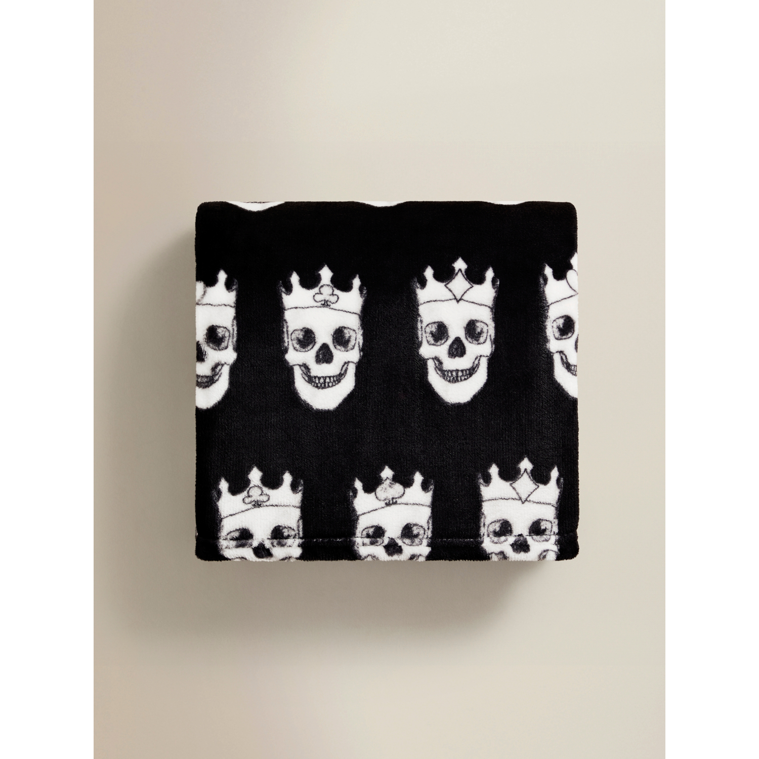 George Black Skeleton Supersoft Throw - 150 X 120Cm