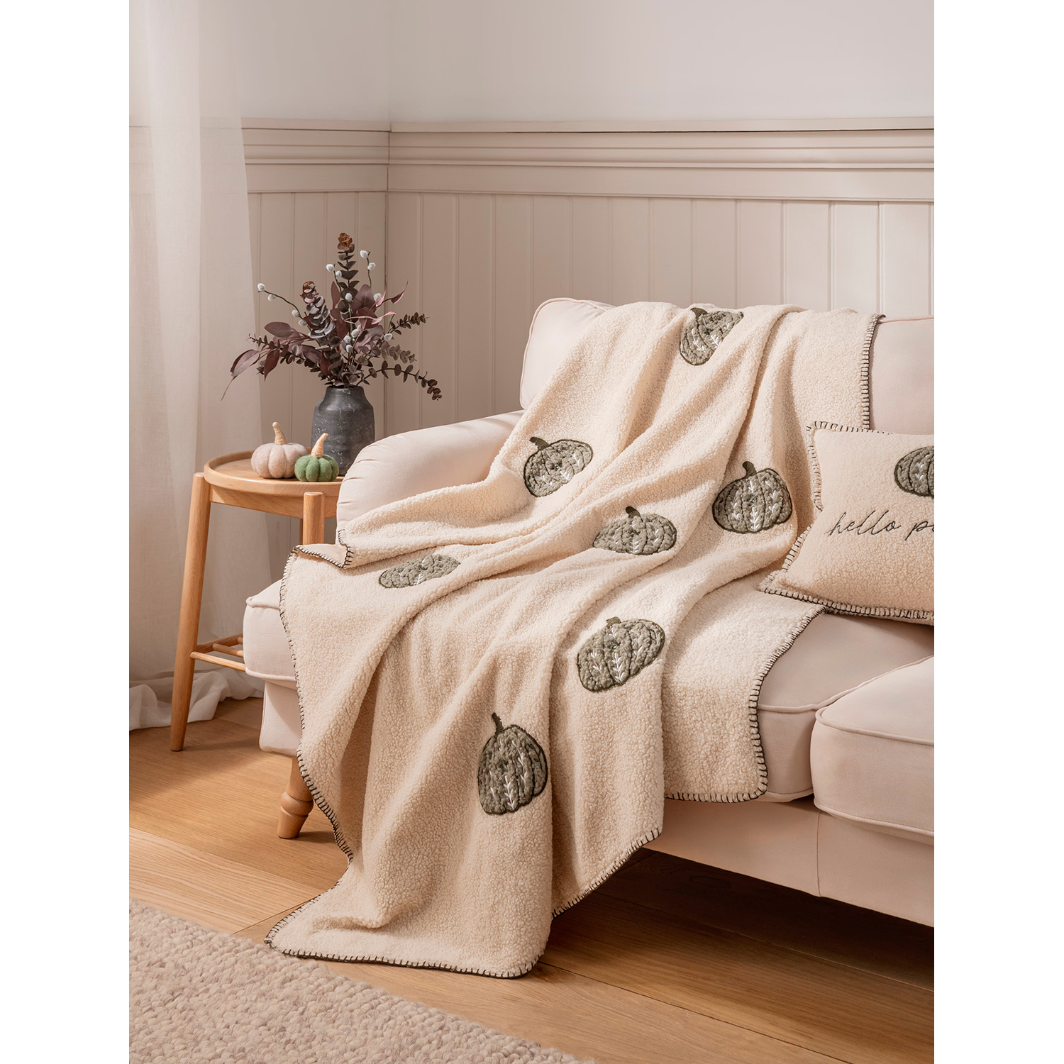 George Green & Natural Stacey Solomon Sherpa Pumpkin Throw - 120Cm X 150Cm