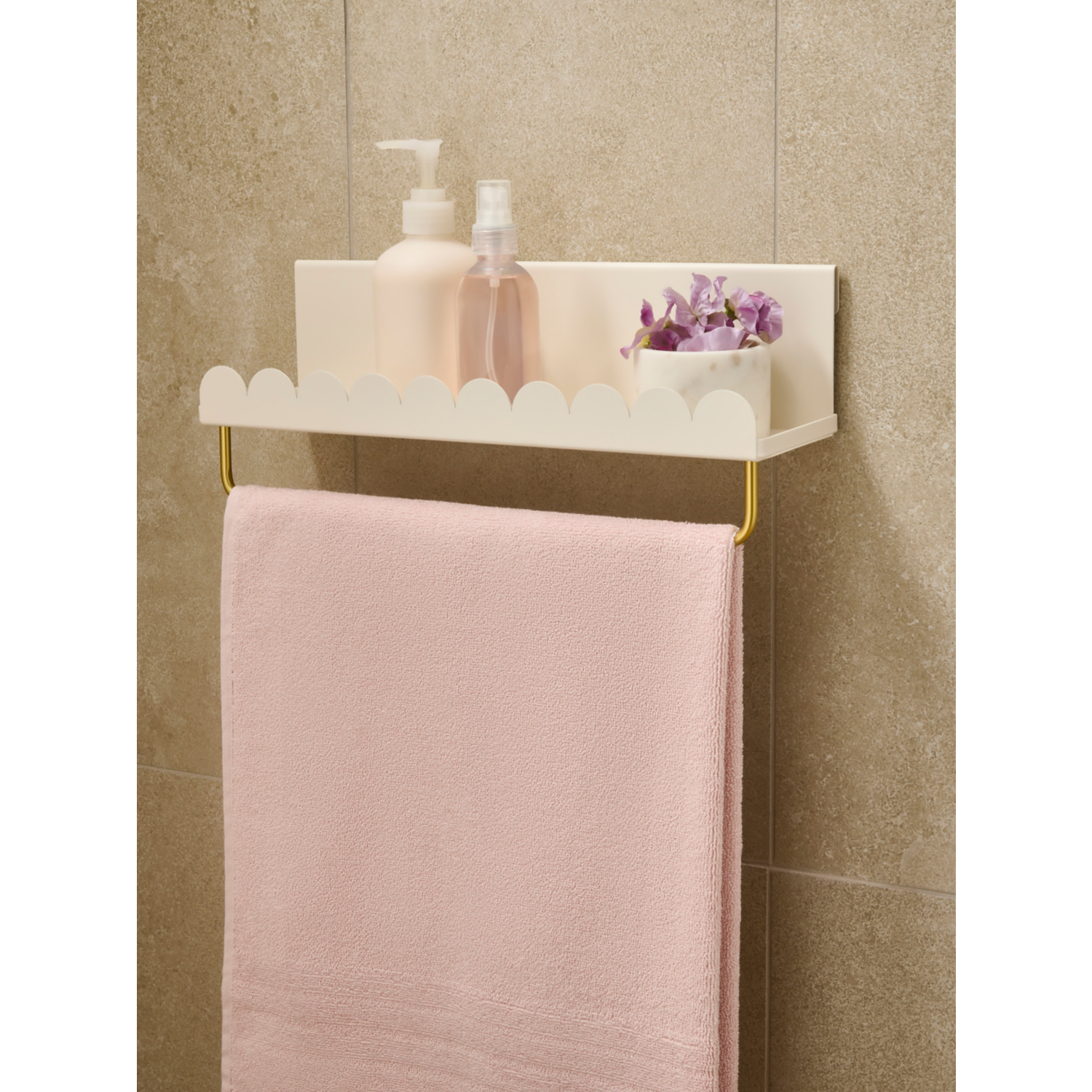 George Cream Scallop Shelf Towel Rail
