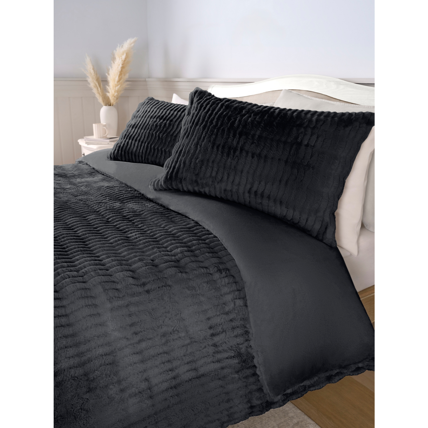 George Black Stacey Solomon Faux Fur Ripple Duvet Set