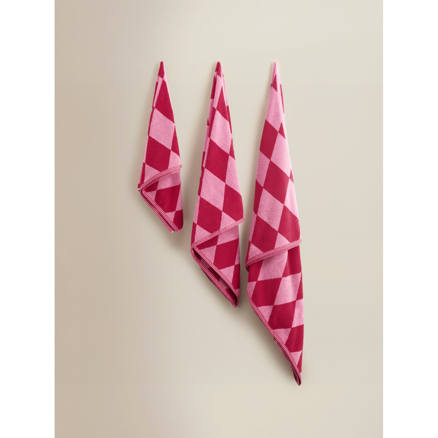 George Red & Pink Harlequin Christmas Cotton Towel Range