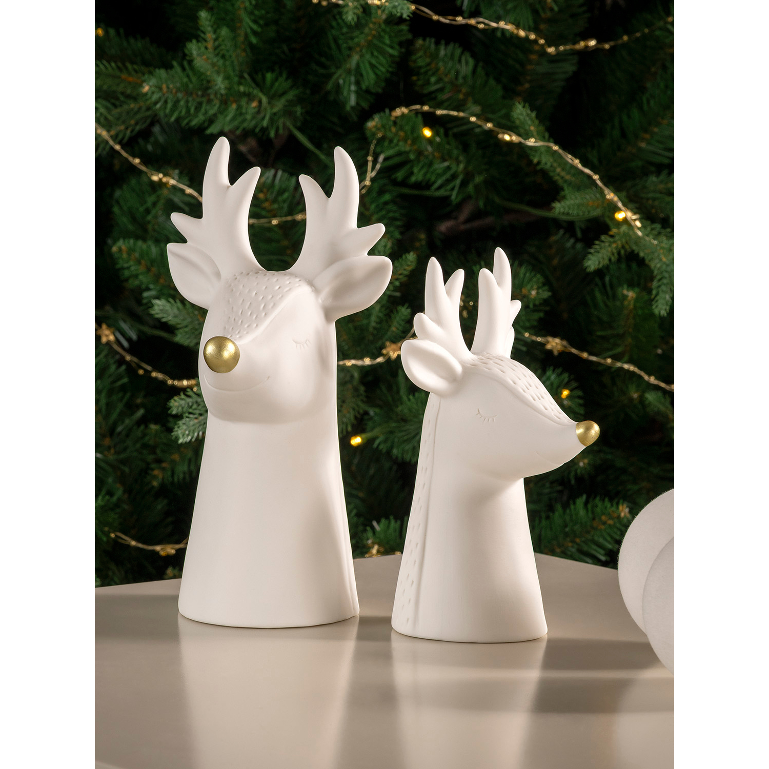 George White Christmas Light Up Reindeer - Set Of 2