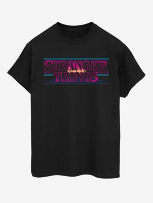 NW2 Stranger Things Retro Title AdultBlack T-Shirt Women