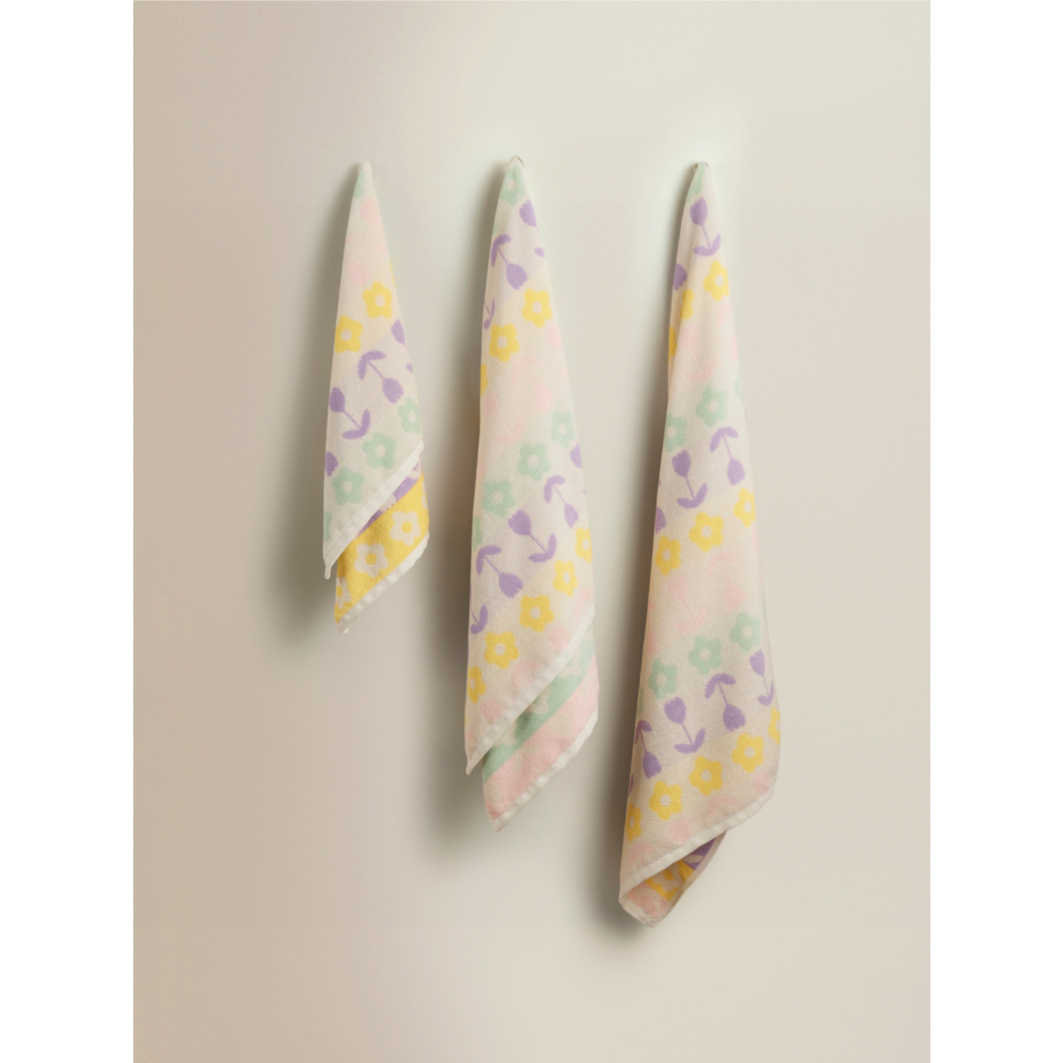 George Multi Tulips & Flowers Cotton Towel Range