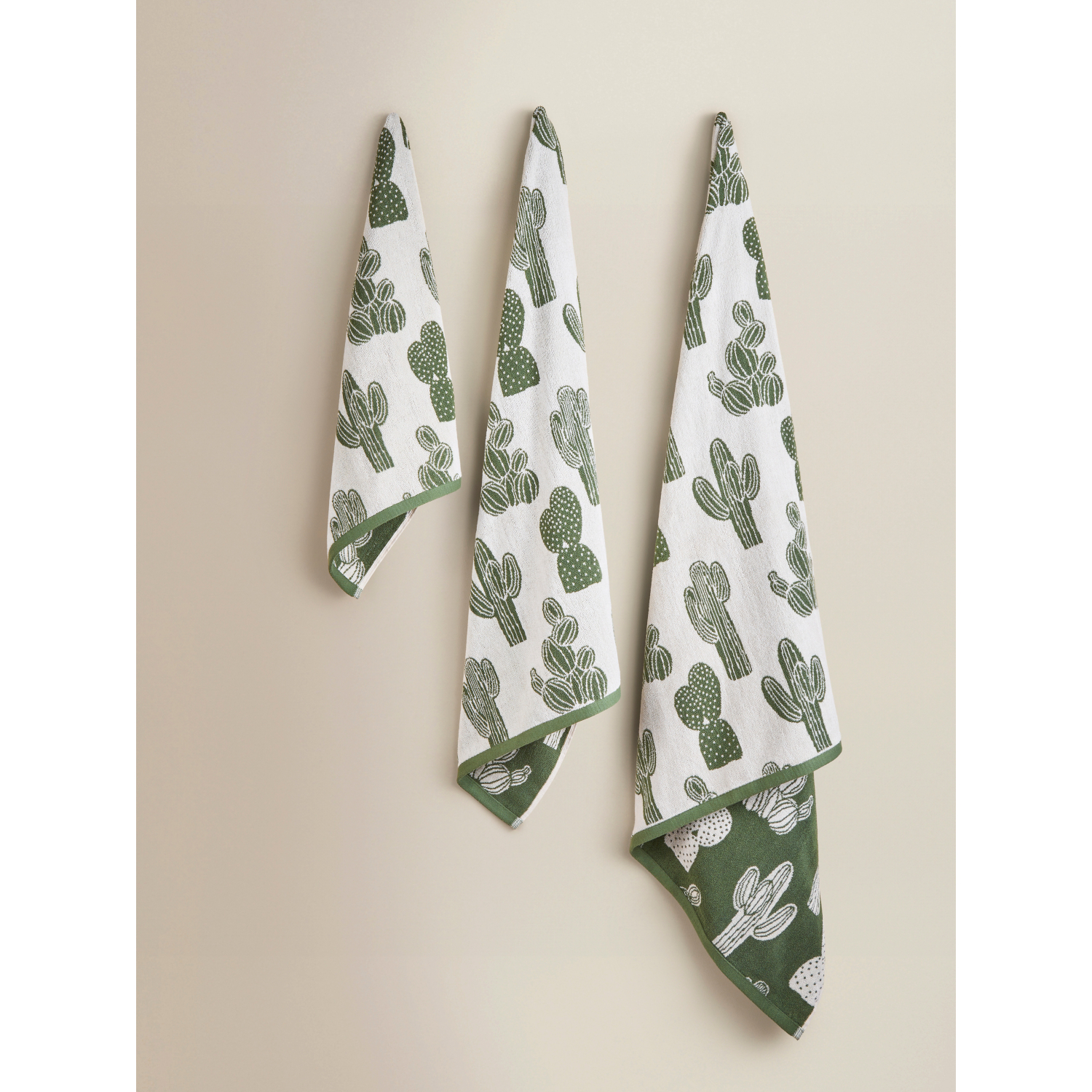 George Green Cactus Cotton Towel Range